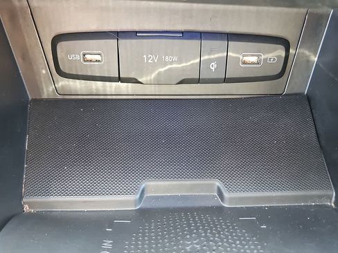 Used 2024 Hyundai Tucson Limited FWD image 25
