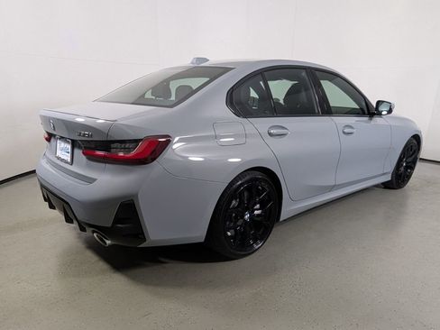 Used 2026 BMW 330i xDrive Sedan image 7