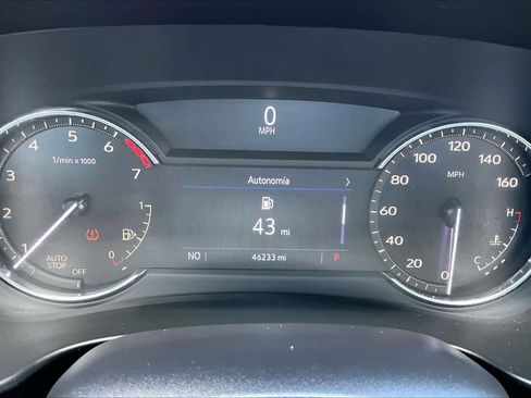 Used 2023 Cadillac XT4 Luxury FWD image 24