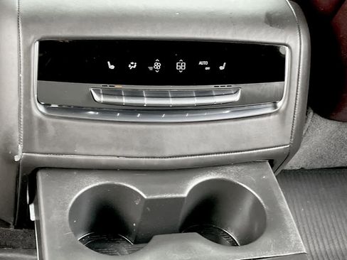 Used 2024 Cadillac Escalade ESV V w/ LPO, ONYX Package AWD/4WD image 24