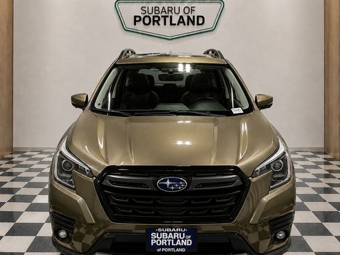 Certified 2023 Subaru Forester Limited AWD/4WD image 2