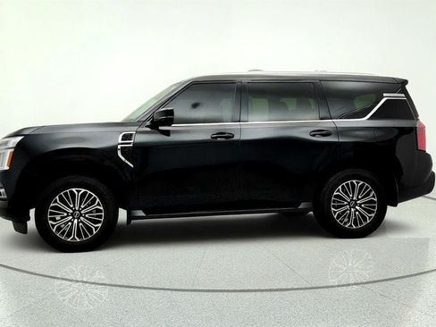 Used 2025 Nissan Armada Platinum AWD/4WD image 8