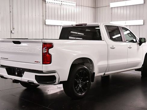 Used 2023 Chevrolet Silverado 1500 RST w/ Z71 Off-Road Package AWD/4WD image 7
