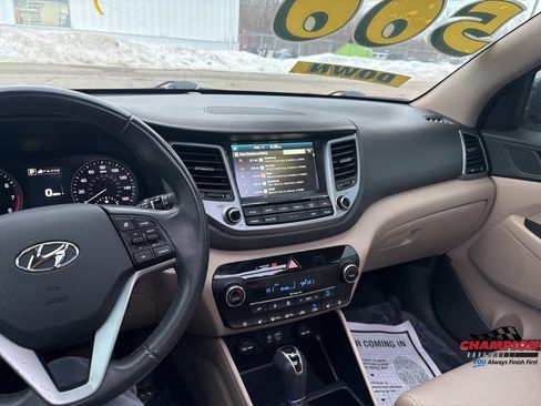 Used 2016 Hyundai Tucson Limited w/ Option Group 03 image 24