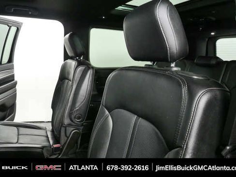 Used 2024 Jeep Wagoneer L Series II w/ Convenience Group I AWD/4WD image 22