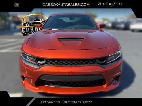 Used 2022 Dodge Charger Scat Pack w/ Harman/Kardon Audio Group RWD image 8