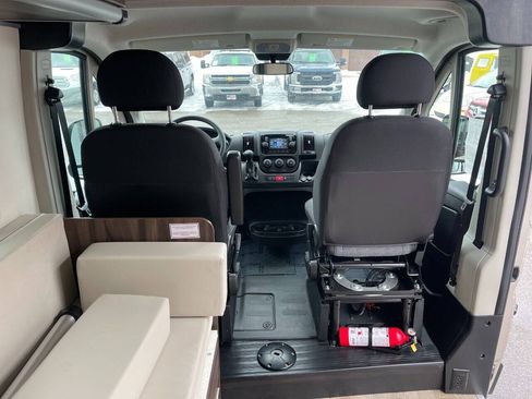 Used 2018 RAM ProMaster 1500 w/ Premium Appearance Group FWD image 19
