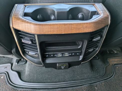 Used 2019 RAM 1500 Laramie Longhorn AWD/4WD image 20