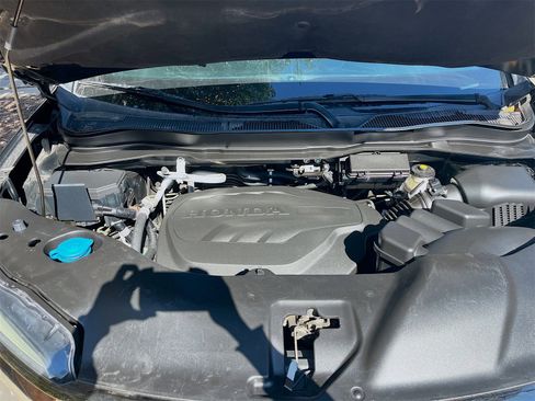 Used 2020 Honda Ridgeline Black Edition image 32