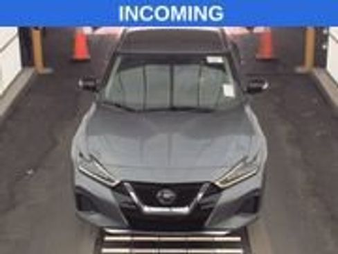Used 2022 Nissan Maxima SV w/ Floor Mat Group FWD image 2