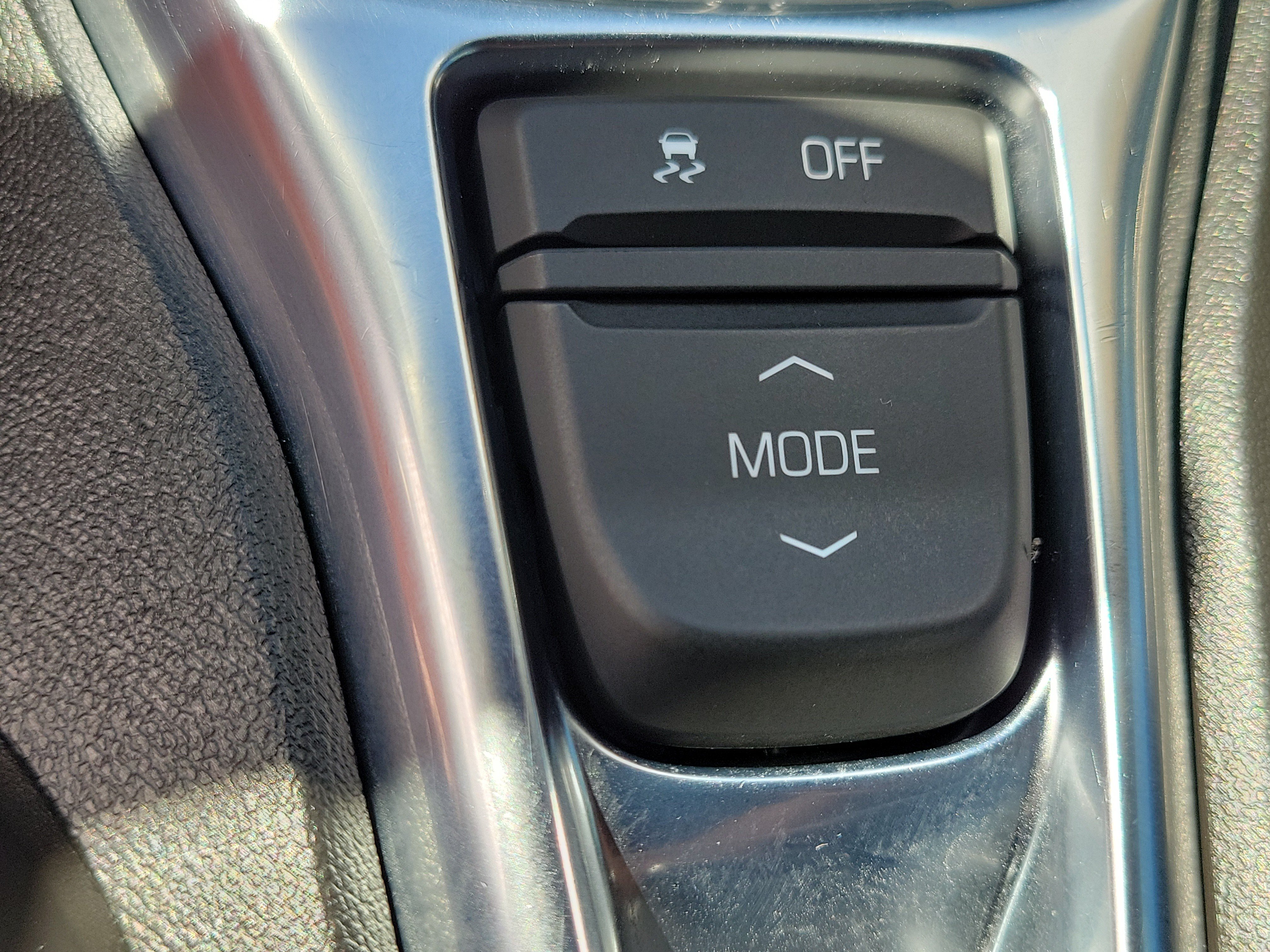 Used 2021 Chevrolet Camaro LT w/ RS Package RWD image 29