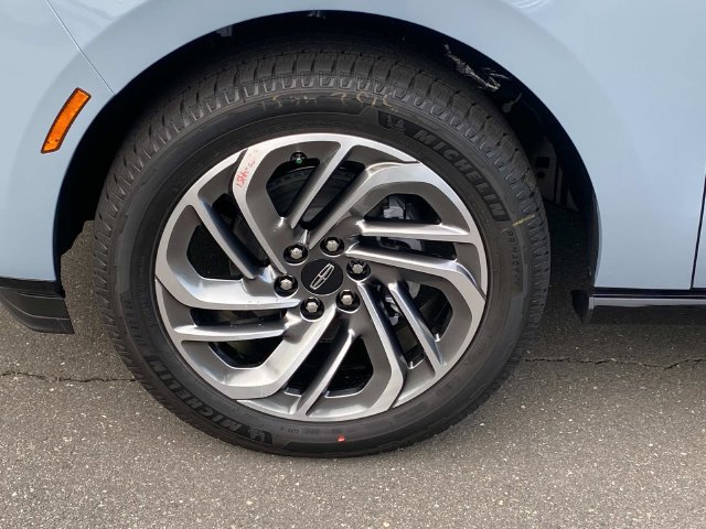 New 2027 Lincoln Navigator Reserve AWD/4WD image 5