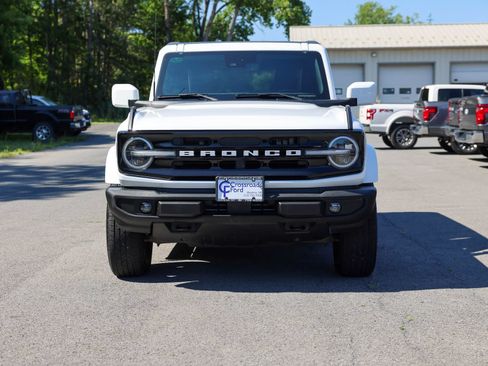 Used 2022 Ford Bronco Outer Banks AWD/4WD image 2