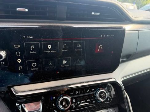 Used 2025 GMC Sierra 1500 AT4X AWD/4WD image 17
