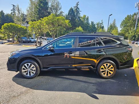 Used 2021 Subaru Outback Premium w/ Popular Package #1 AWD/4WD image 4