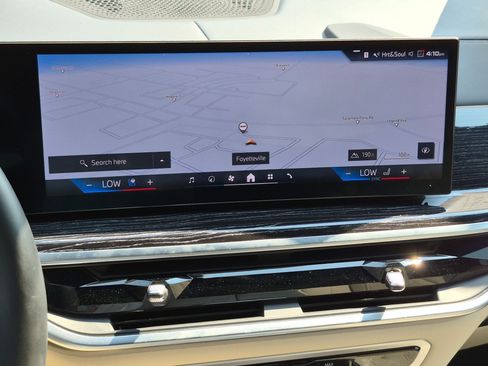 Used 2024 BMW X7 M60i w/ Executive Package AWD/4WD image 24
