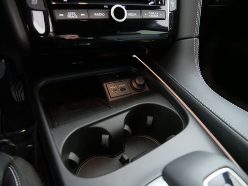 New 2025 INFINITI QX50 Sport image 25