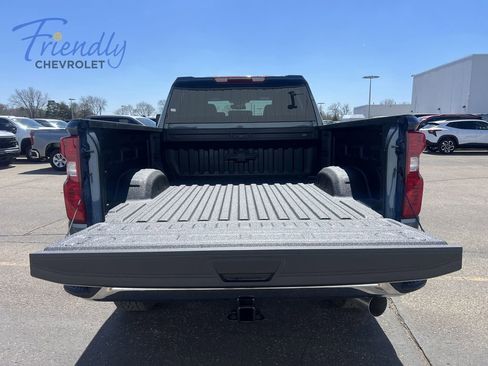 New 2026 Chevrolet Silverado 3500 LT w/ Convenience Package AWD/4WD image 10
