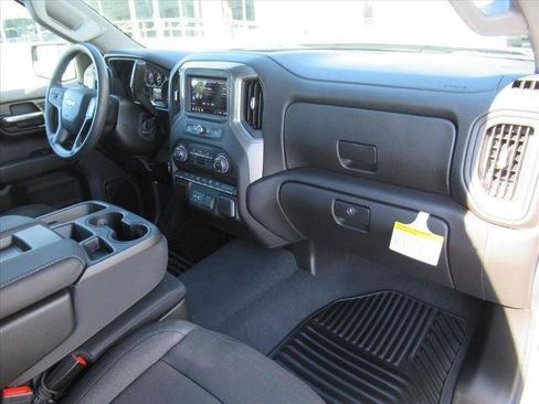 New 2026 Chevrolet Silverado 1500 Custom image 12