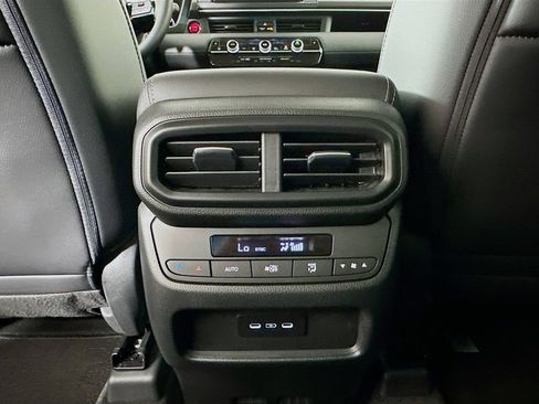 New 2025 Honda Pilot EX-L image 17