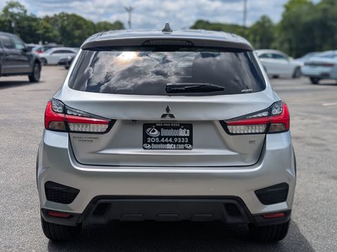 Used 2020 Mitsubishi Outlander Sport ES AWD/4WD image 8
