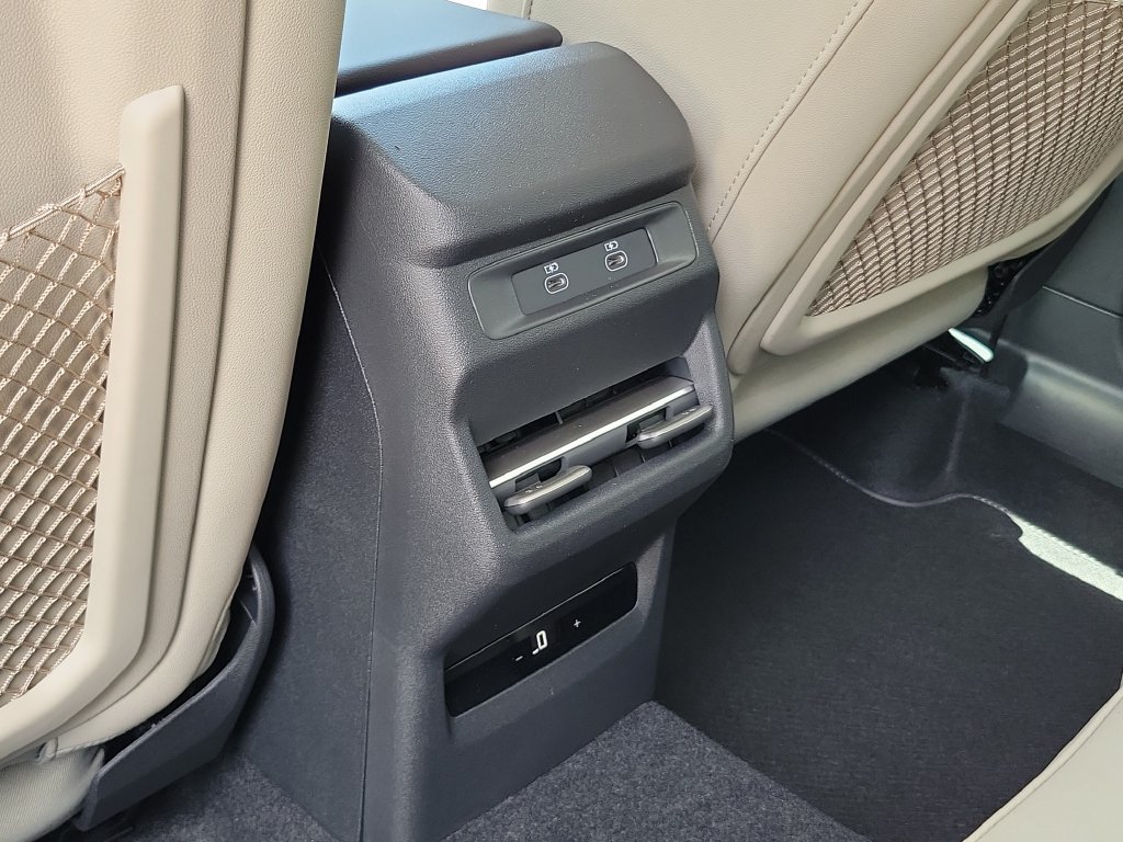 New 2026 Audi Q3 quattro 2.0T AWD/4WD image 17
