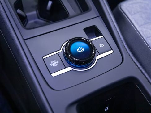 New 2026 Volkswagen Tiguan S AWD/4WD image 18