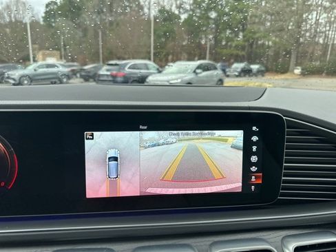 Used 2021 Mercedes-Benz GLE 450 4MATIC image 22