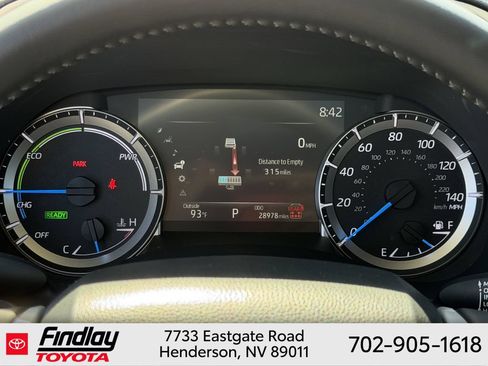 Certified 2025 Toyota Highlander XLE AWD/4WD image 24