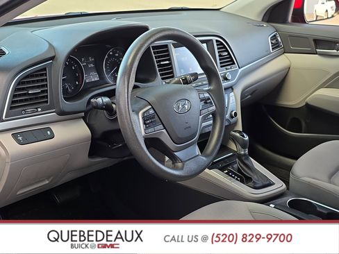 Used 2017 Hyundai Elantra SE image 10