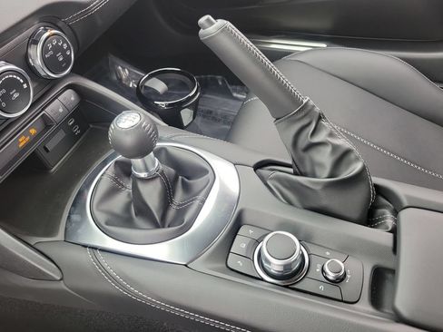New 2026 MAZDA MX-5 Miata RF Grand Touring w/ Weather Package RWD image 11