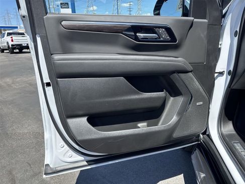 New 2026 Chevrolet Tahoe Premier AWD/4WD image 20