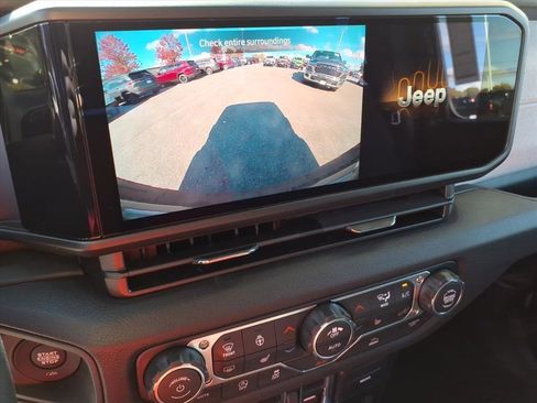 New 2026 Jeep Wrangler Unlimited Sport AWD/4WD image 18