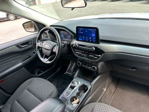 Used 2025 Ford Escape Active w/ Cold Weather Package image 14