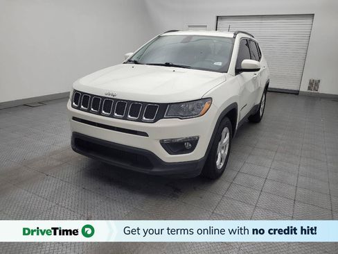 Used 2021 Jeep Compass Latitude FWD image 1