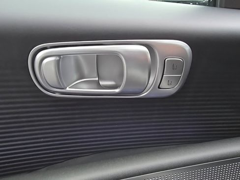 Certified 2025 Hyundai Ioniq 6 Limited image 25