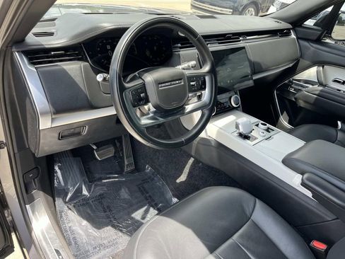 Used 2023 Land Rover Range Rover SV AWD/4WD image 11