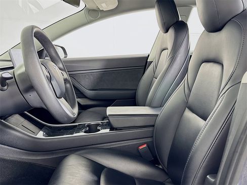 Used 2020 Tesla Model 3 Long Range image 10