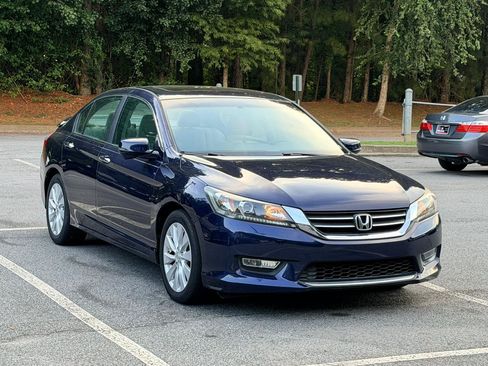 Used 2013 Honda Accord EX image 4