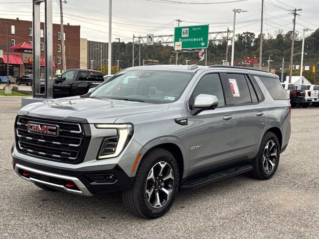 Certified 2025 GMC Yukon AT4 w/ Technology Package AWD/4WD image 1