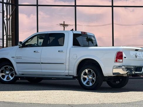 Used 2016 RAM 1500 Laramie w/ Convenience Group AWD/4WD image 8