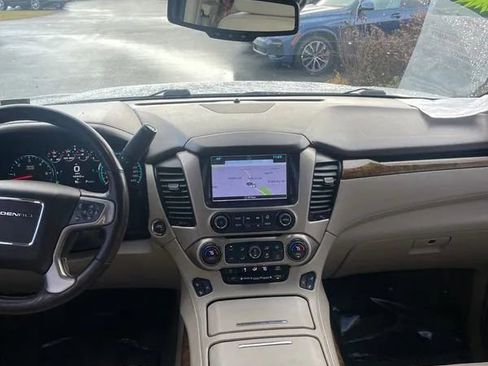 Used 2017 GMC Yukon Denali w/ Open Road Package image 17