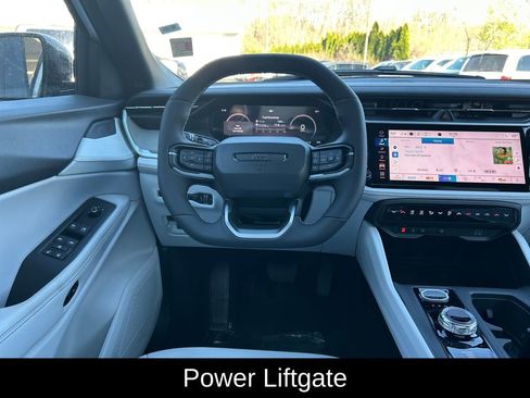New 2026 Jeep Cherokee Limited AWD/4WD image 15