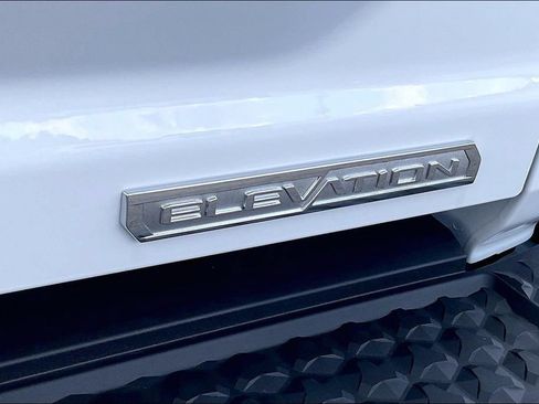 New 2026 GMC Canyon Elevation w/ Convenience Package RWD image 9