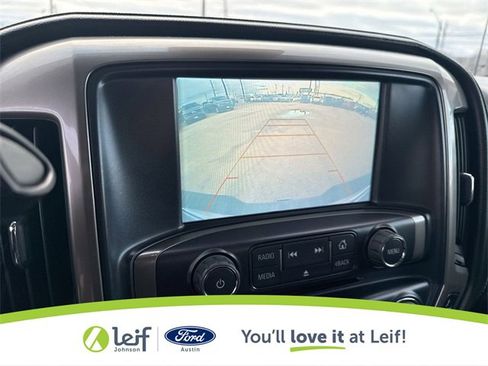 Used 2018 Chevrolet Silverado 1500 High Country image 28