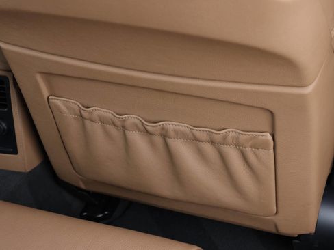 Used 2006 BMW M5 image 90