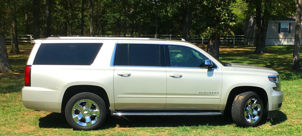 Used 2017 Chevrolet Suburban Premier w/ Max Trailering Package RWD image 7