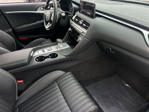 New 2026 Genesis G70 2.5T Prestige image 15