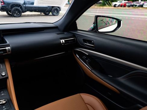 Used 2019 Lexus RC 300 w/ Premium Package RWD image 10