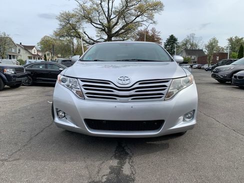 Used 2012 Toyota Venza XLE AWD/4WD image 2